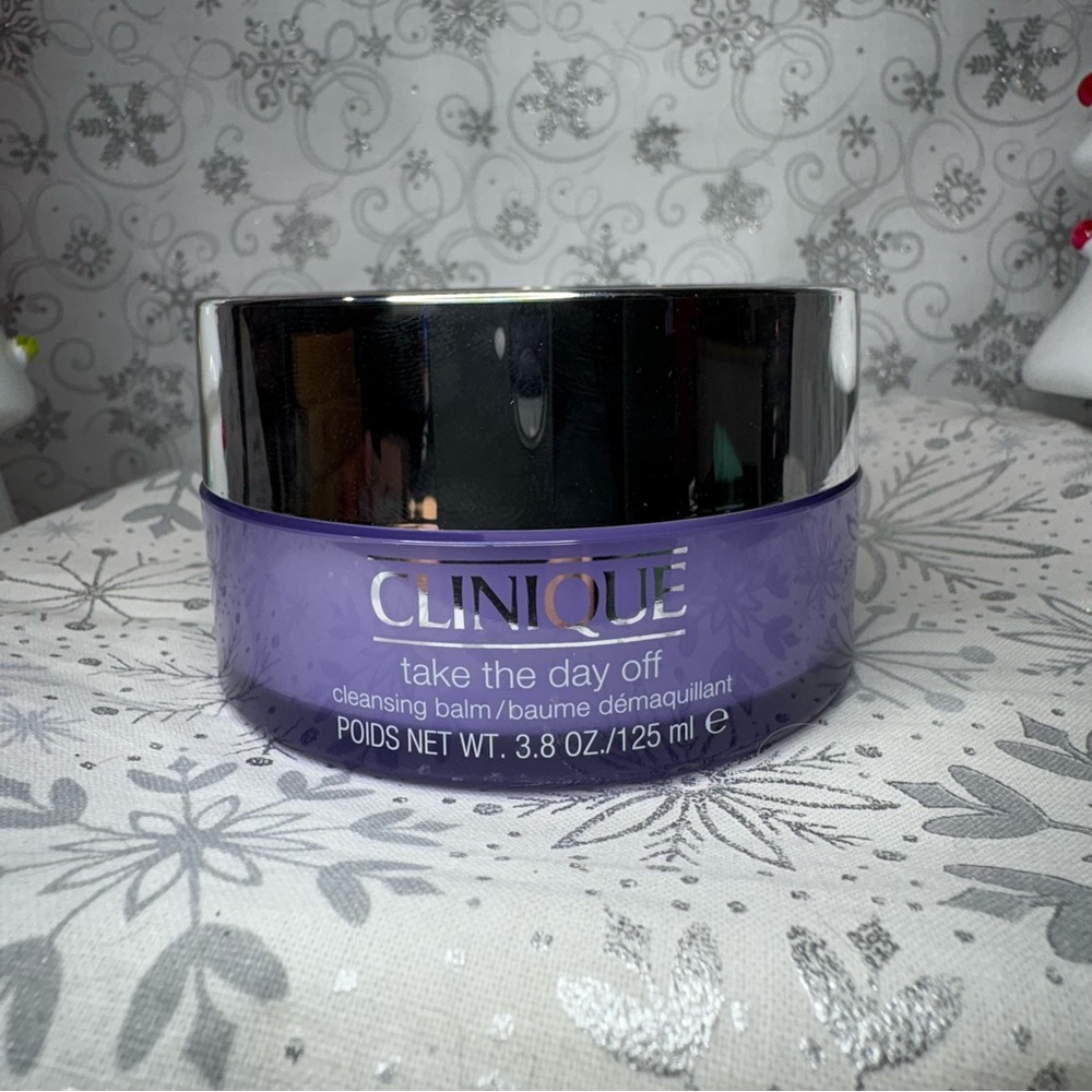 Clinique Take The Day Off Cleansing Balm Makeup Remover 3.8 Oz. Christmas - Picture 2 of 8